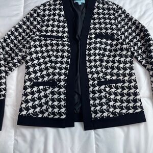 Fresh Twist Black and White Jacket Houndstooth Cardigan Tweed Size L Open Front